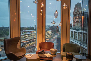 Motel-One-Upper-West-Berlin-Aussicht-oben-NFL-Berlin-2025